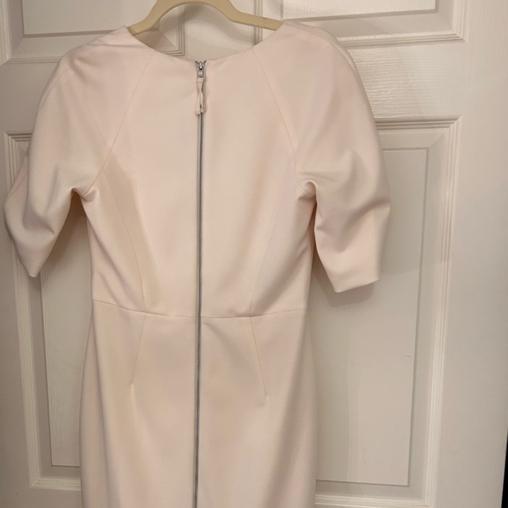 Maggy London Cream V-Neck Peekaboo Dress - Picture 3 of 7